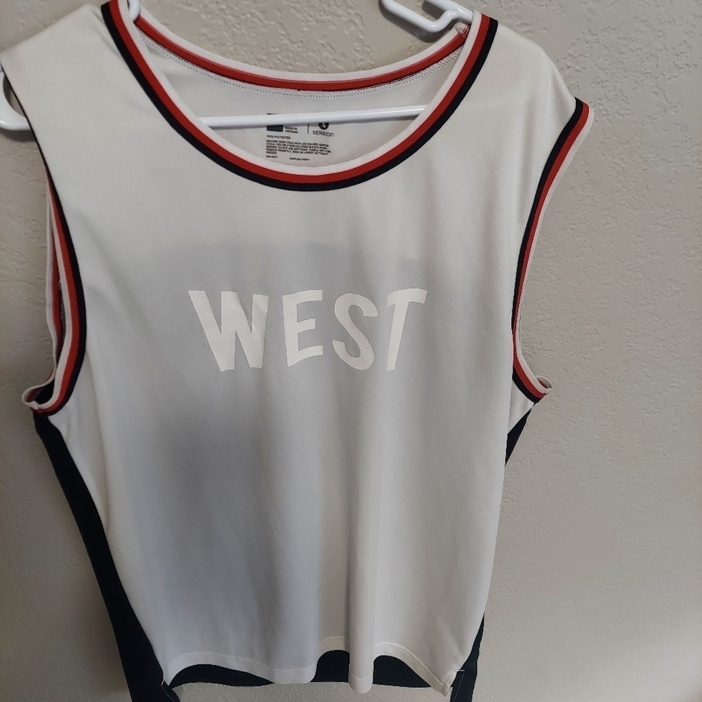 Tank tops - Picture 3 of 4